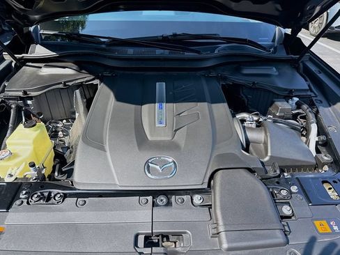 Certified 2024 MAZDA CX-90 Plug-In Hybrid w/ Preferred AWD/4WD image 35