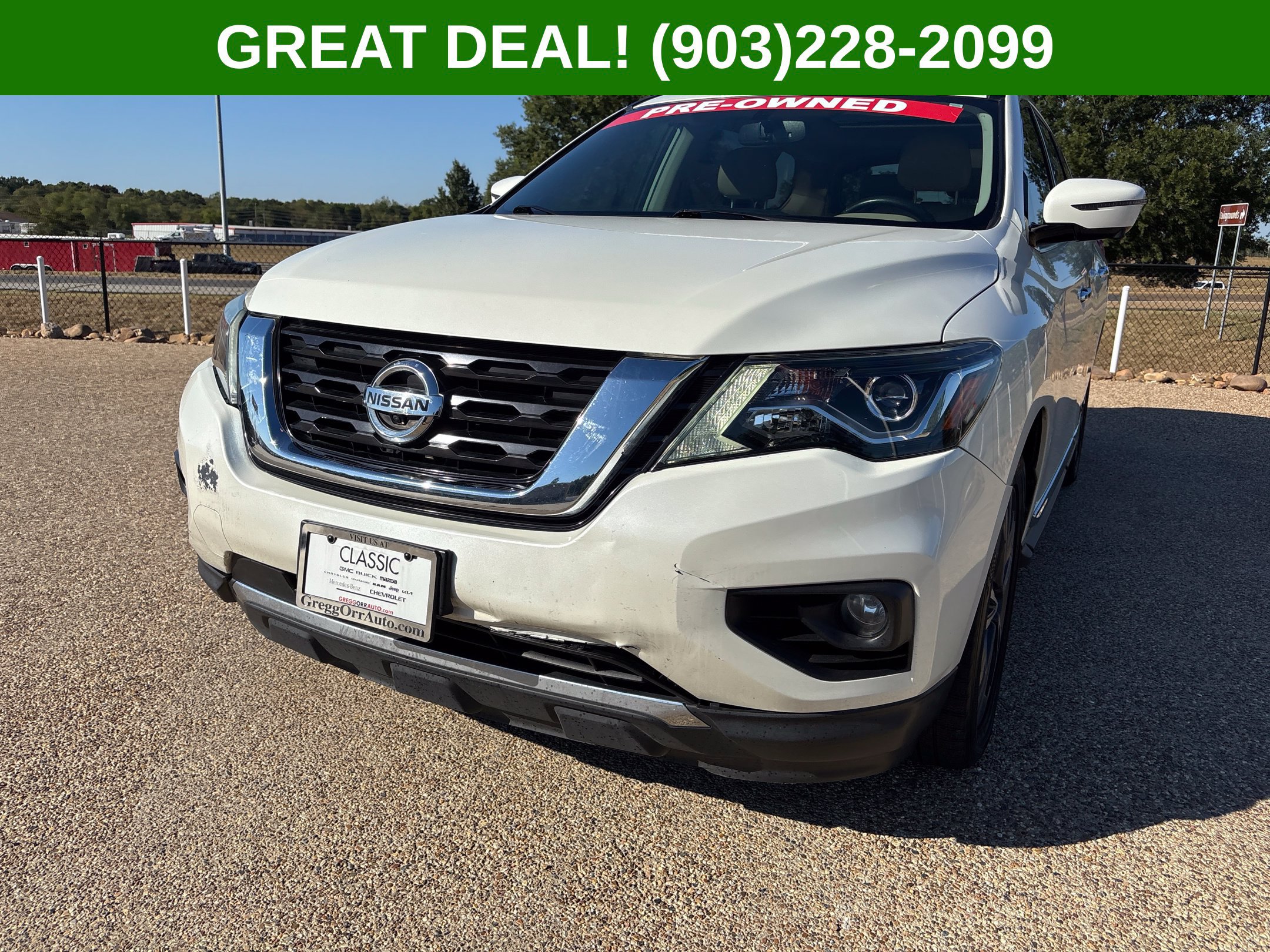 Used 2019 Nissan Pathfinder Platinum FWD image 5