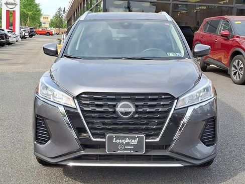 Certified 2024 Nissan Kicks SV image 2