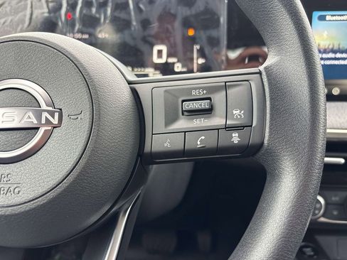 New 2026 Nissan Kicks S image 9