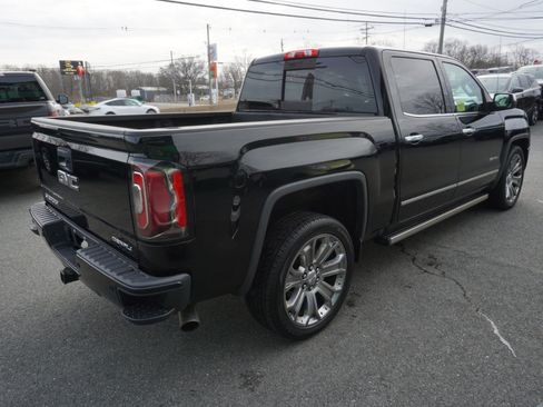 Used 2018 GMC Sierra 1500 Denali w/ Denali Ultimate Package image 4