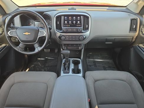 Used 2019 Chevrolet Colorado LT w/ LT Convenience Package RWD image 9