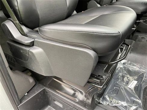 New 2024 Ford Transit 350 XL image 25