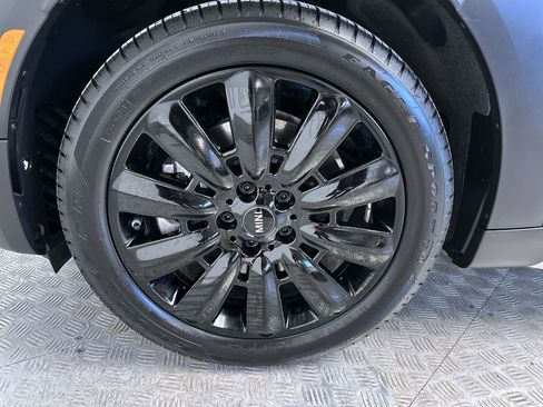 Used 2024 MINI Cooper Countryman S w/ Premium Package image 29