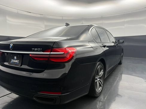 Used 2019 BMW 750i xDrive w/ Executive Package AWD/4WD image 7