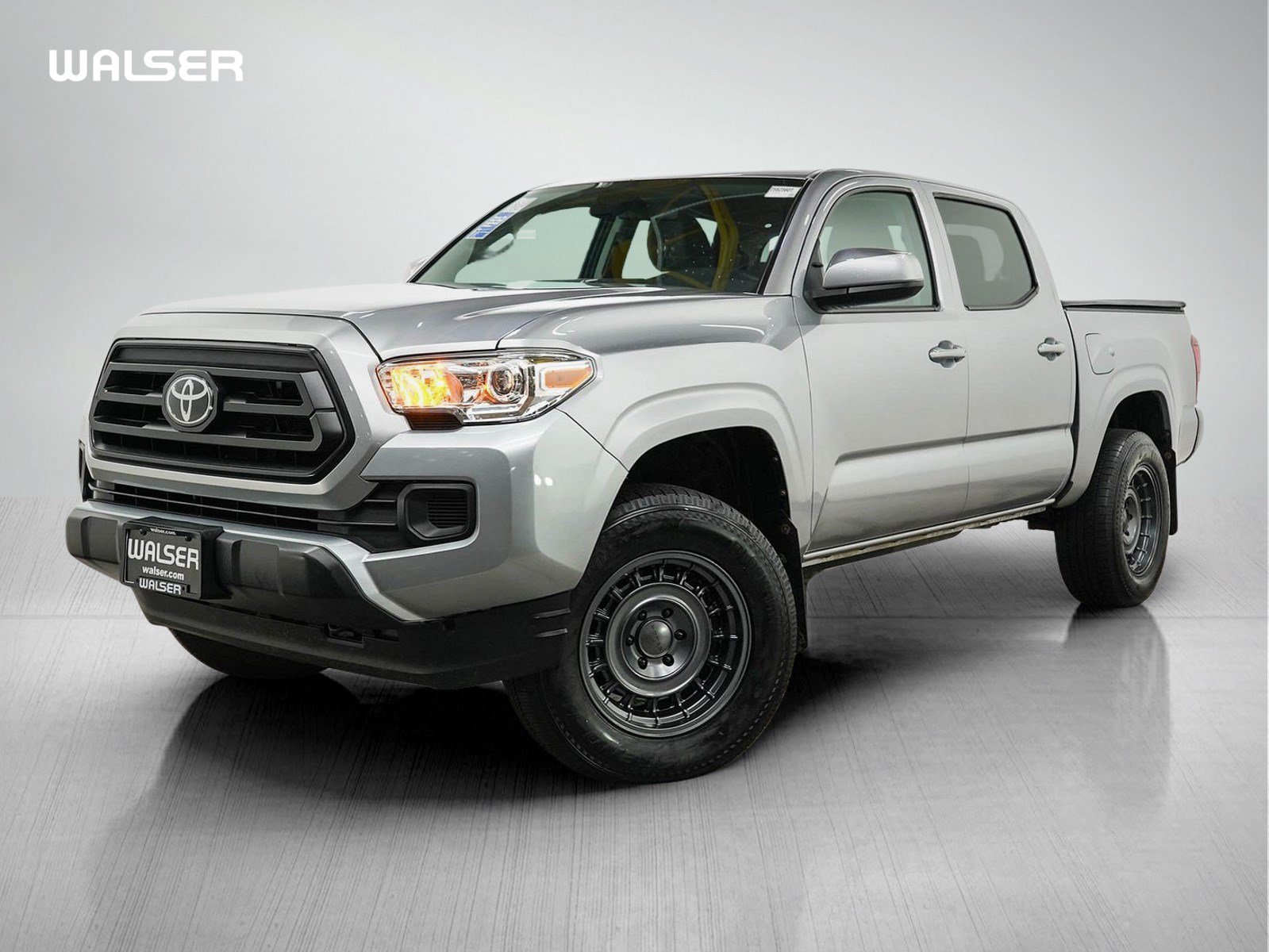 Used 2021 Toyota Tacoma SR AWD/4WD image 1