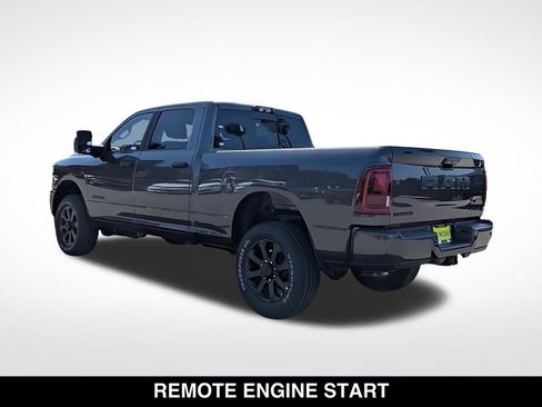 New 2026 RAM 2500 Big Horn AWD/4WD image 4