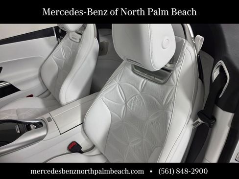 New 2026 Mercedes-Benz Maybach SL 680 image 9