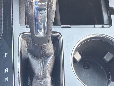 Used 2017 Ford Explorer XLT w/ Equipment Group 202A image 35