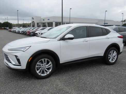 New 2026 Buick Envista Preferred image 4