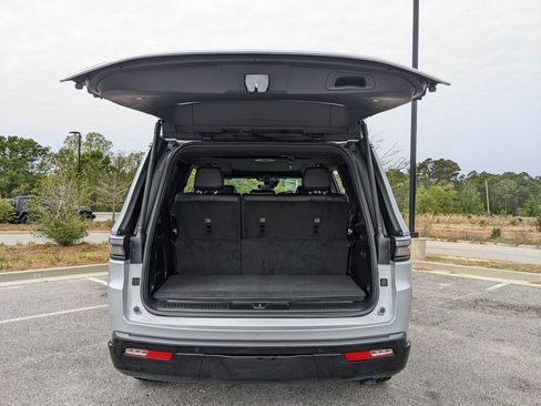 New 2026 Jeep Grand Wagoneer 4WD w/ Premium Group I image 48