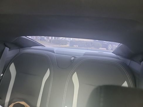 Used 2018 Chevrolet Camaro LT image 8