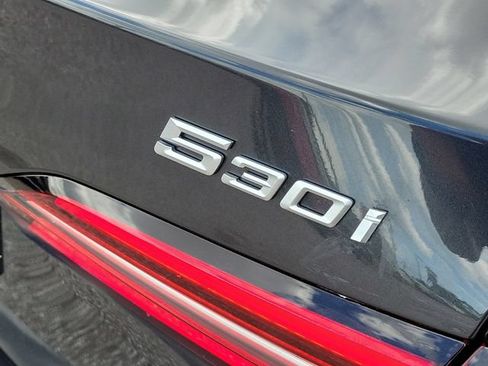 Used 2025 BMW 530i RWD image 5