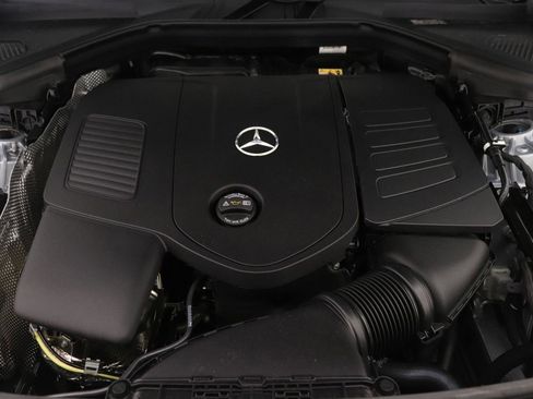 New 2026 Mercedes-Benz GLC 300 image 9