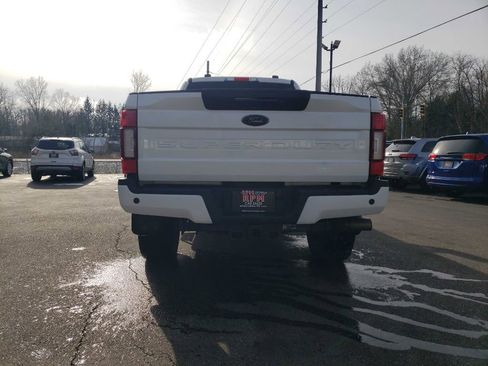 Used 2020 Ford F250 Lariat image 5