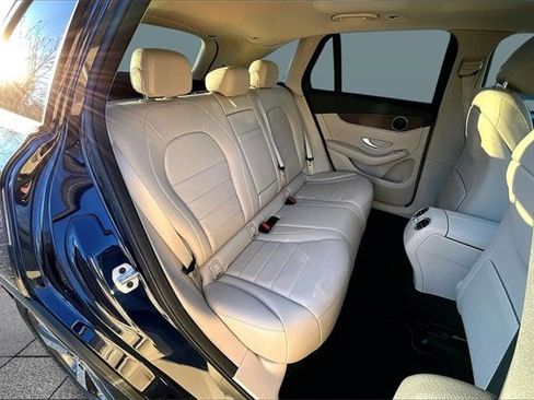 Certified 2022 Mercedes-Benz GLC 300 300 image 28