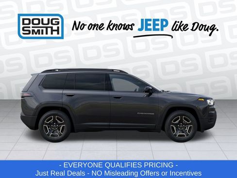 New 2026 Jeep Cherokee Laredo image 21
