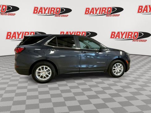 Used 2022 Chevrolet Equinox LT image 9