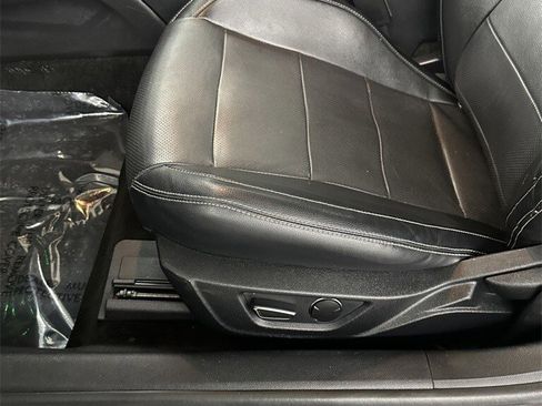 Used 2017 Ford Mustang GT Premium image 14