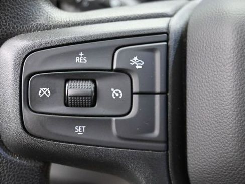 Used 2025 Chevrolet Silverado 2500 Custom AWD/4WD image 16