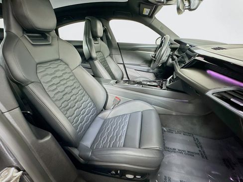 Used 2022 Audi e-tron GT Prestige w/ Prestige Package AWD/4WD image 8