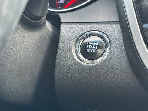 Used 2019 Toyota Camry XSE image 21