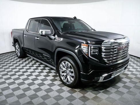 Used 2024 GMC Sierra 1500 Denali AWD/4WD image 1