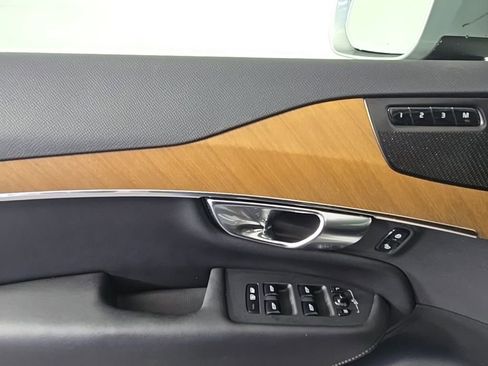 Certified 2023 Volvo XC90 B6 Plus w/ Protection Package Premier image 21