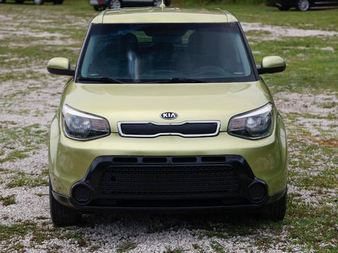 Used 2016 Kia Soul w/ Convenience Package FWD image 17