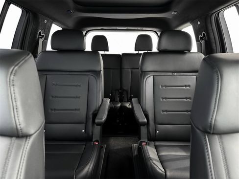 New 2025 Hyundai Santa Fe Calligraphy image 16