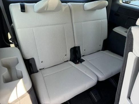 New 2025 Hyundai Santa Fe SE AWD/4WD image 5