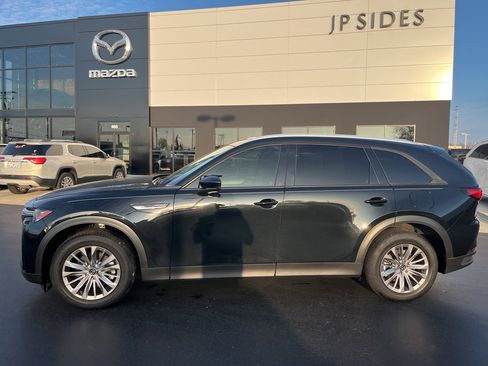 Certified 2025 MAZDA CX-90 3.3 Turbo w/ Preferred Package image 2