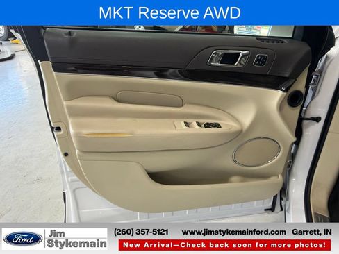 Used 2018 Lincoln MKT AWD w/ Technology Package image 15