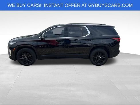 Used 2023 Chevrolet Traverse LT w/ Rear Camera Mirror Package AWD/4WD image 3