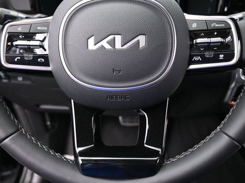 Used 2023 Kia Sorento SX Prestige AWD/4WD image 32