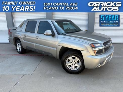 Used 2002 Chevrolet Avalanche 2WD image 1