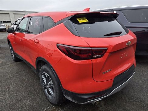 Used 2025 Chevrolet Blazer LT image 6