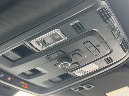 Used 2023 Cadillac Escalade ESV Sport w/ Touring Package image 24