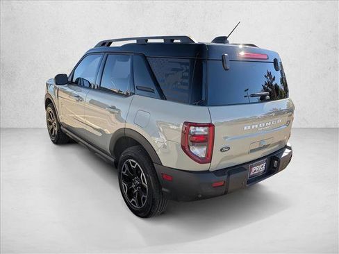 Used 2025 Ford Bronco Sport Outer Banks image 8