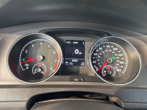 Used 2017 Volkswagen Golf Alltrack SE image 25