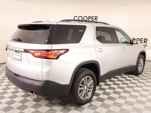Used 2022 Chevrolet Traverse LT AWD/4WD image 21