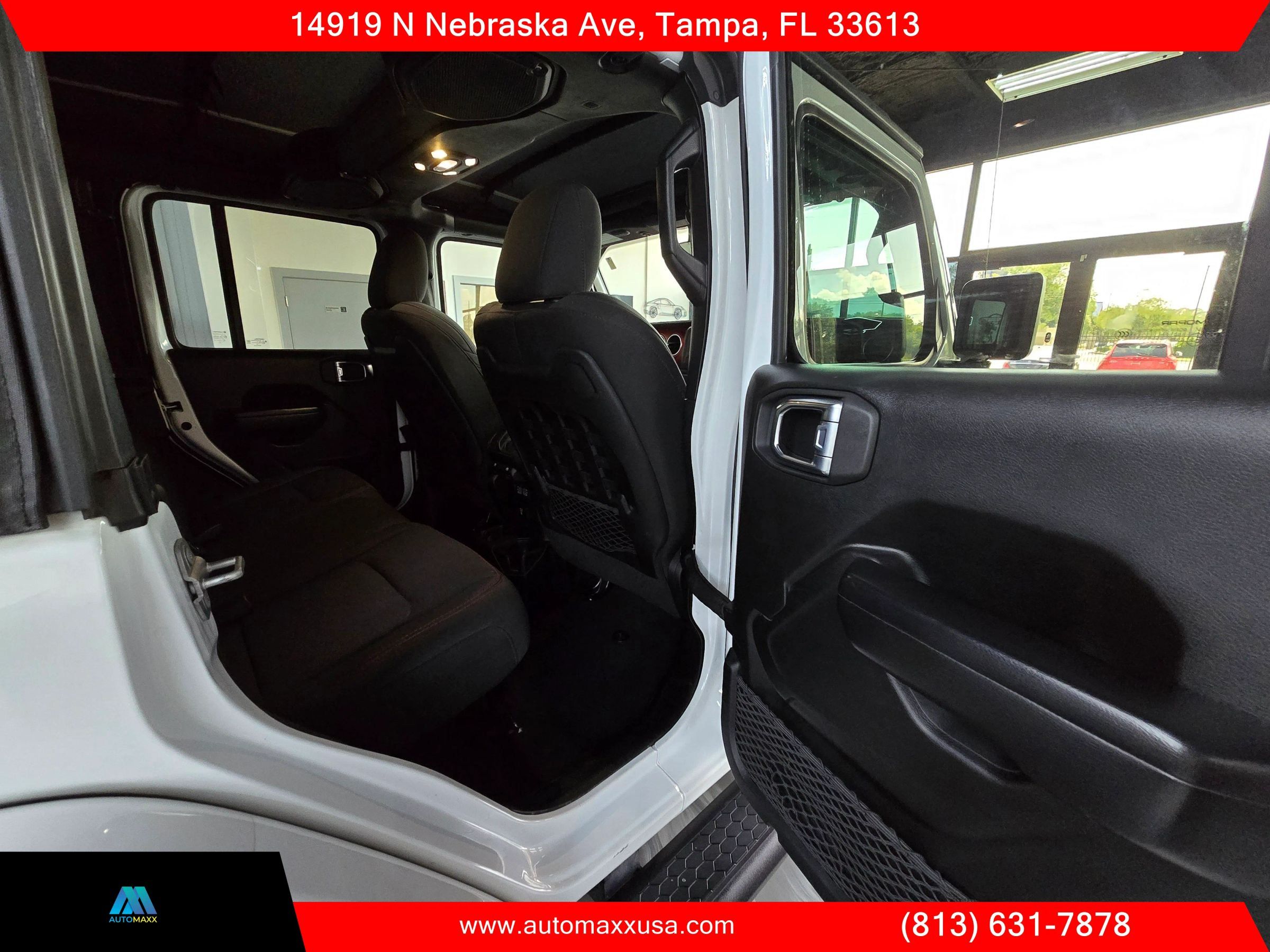 Used 2021 Jeep Wrangler Unlimited Rubicon AWD/4WD image 34