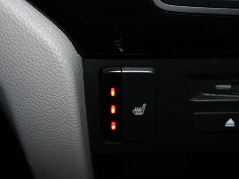 Used 2022 Honda Pilot Touring image 38