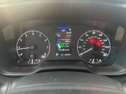 Used 2024 Toyota Corolla LE FWD image 15