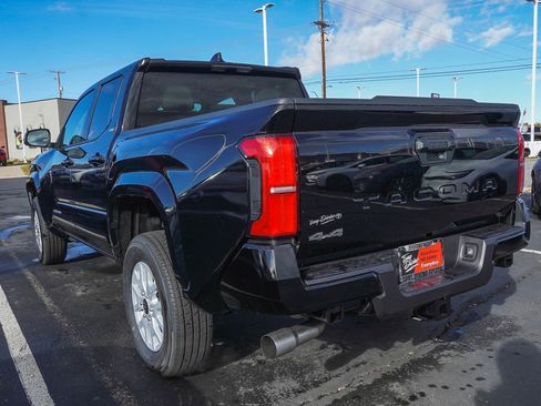 New 2025 Toyota Tacoma SR5 image 6