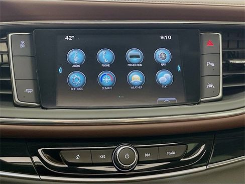 Used 2018 Buick Enclave Avenir w/ Avenir Technology Package image 16