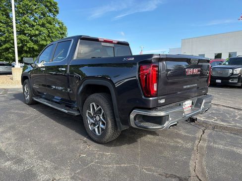Used 2023 GMC Sierra 1500 SLT w/ SLT Premium Plus Package AWD/4WD image 8