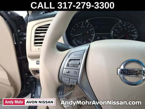 Used 2013 Nissan Altima 2.5 S FWD image 22