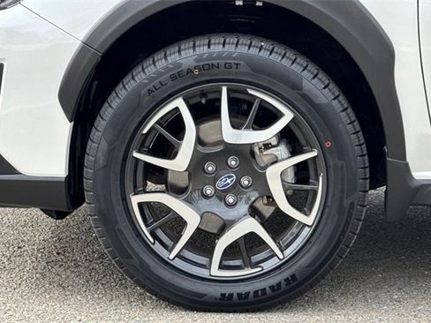 Certified 2021 Subaru Crosstrek Hybrid w/ Popular Package #3 image 32