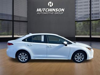 Used 2025 Toyota Corolla LE video 2